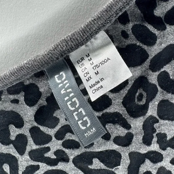 Men's Leopard Print Tank Top - Picture 7 of 8